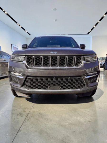 2024 Jeep Grand Cherokee Anniversary Edition