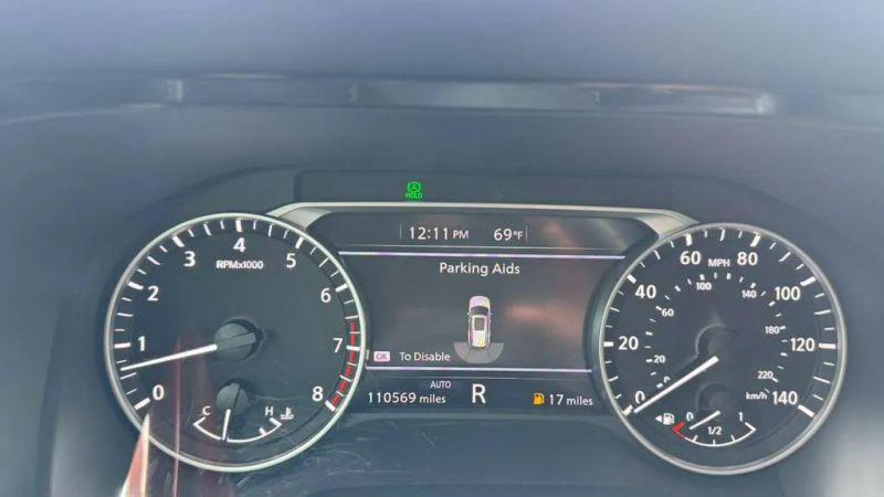 2024 Nissan Pathfinder SV 4WD