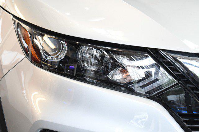2022 Nissan Rogue Sport SL AWD Xtronic CVT
