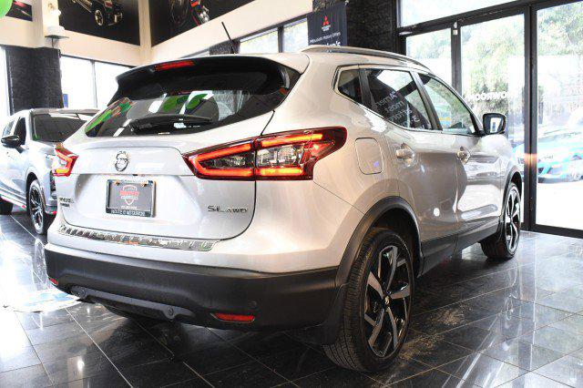 2022 Nissan Rogue Sport SL AWD Xtronic CVT