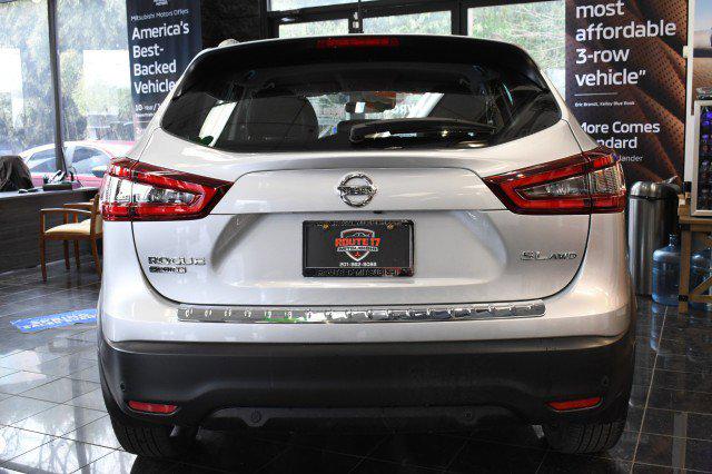 2022 Nissan Rogue Sport SL AWD Xtronic CVT