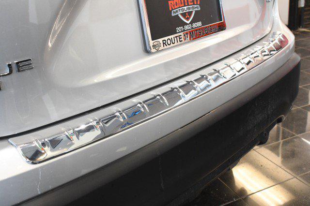 2022 Nissan Rogue Sport SL AWD Xtronic CVT