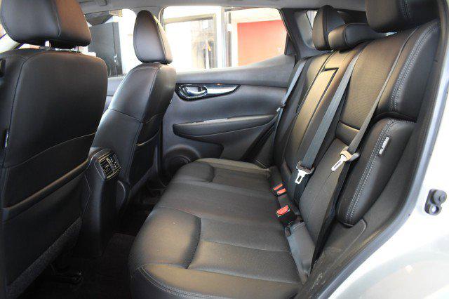 2022 Nissan Rogue Sport SL AWD Xtronic CVT