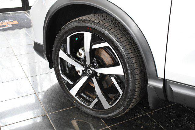 2022 Nissan Rogue Sport SL AWD Xtronic CVT