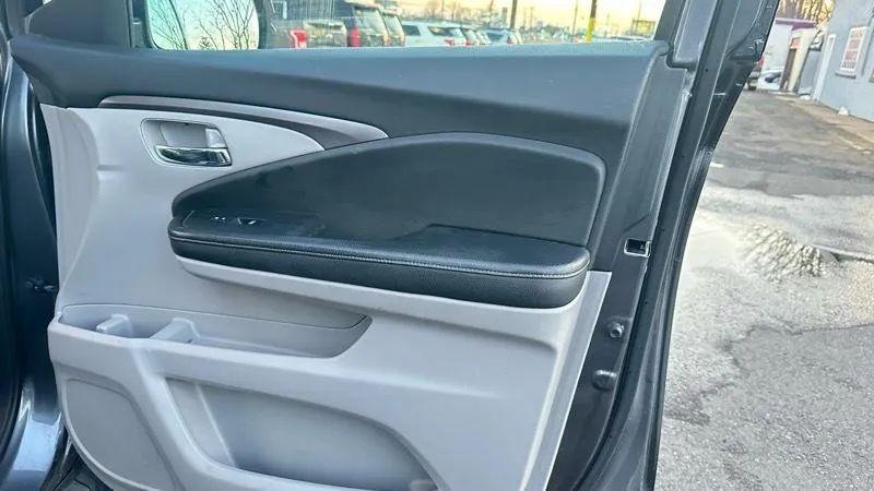 2017 Honda Ridgeline RTS