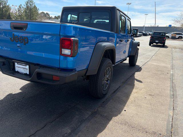 2026 Jeep Gladiator Sport