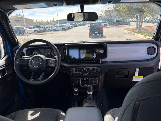 2026 Jeep Gladiator Sport