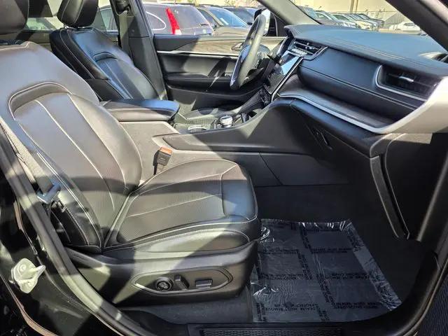 2024 Jeep Grand Cherokee L Limited 4x4