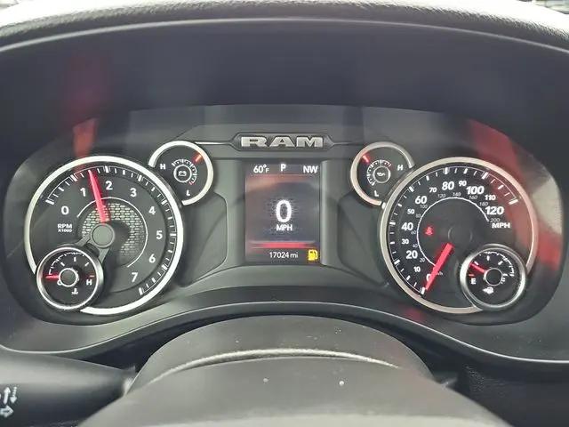 2025 Ram 1500 Big Horn Crew Cab 4x4 5'7" Box