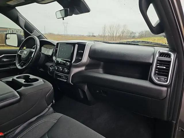 2025 Ram 1500 Big Horn Crew Cab 4x4 5'7" Box
