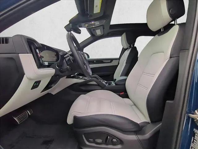 2025 Porsche Cayenne Cayenne