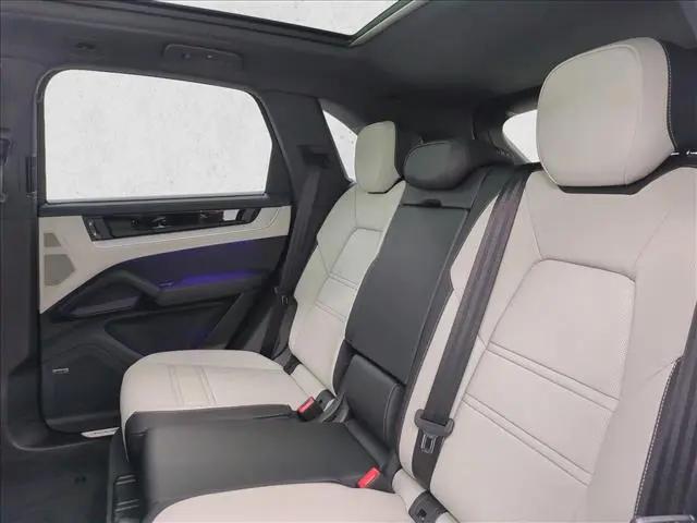 2025 Porsche Cayenne Cayenne
