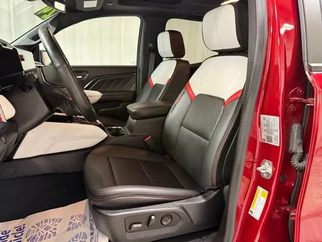 2024 GMC Canyon 4WD AT4X