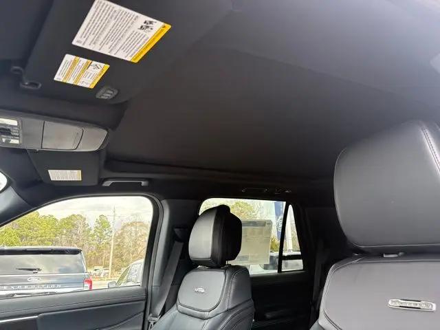 2026 Ford Expedition Platinum