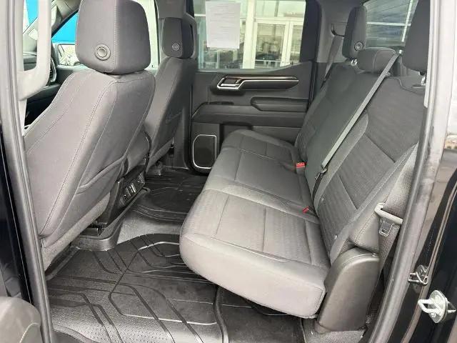 2023 Chevrolet Silverado 1500 4WD Crew Cab Short Bed LT with 2FL