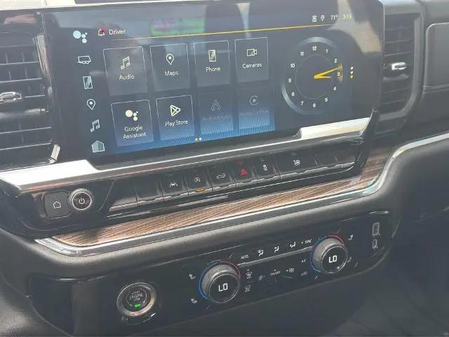 2023 Chevrolet Silverado 1500 4WD Crew Cab Short Bed LT with 2FL