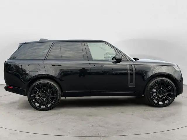 2026 Land Rover Range Rover P400 SE