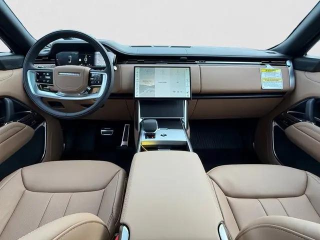 2026 Land Rover Range Rover P400 SE