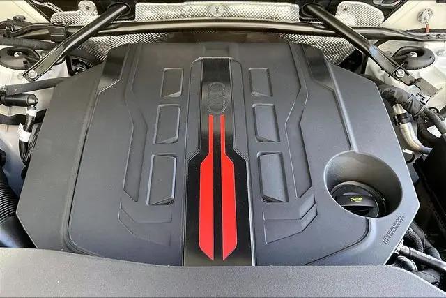 2025 Audi SQ5 Premium Plus TFSI quattro S tronic