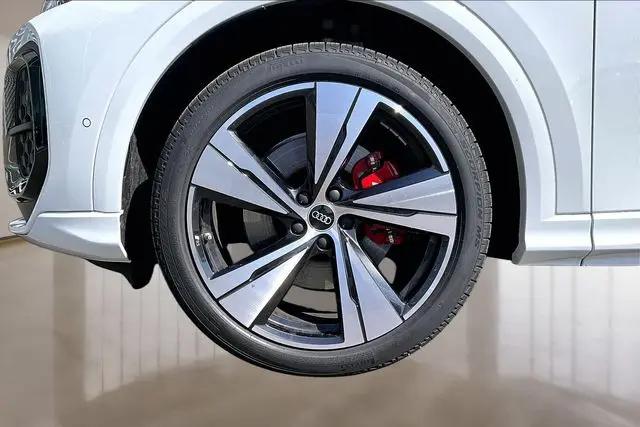 2025 Audi SQ5 Premium Plus TFSI quattro S tronic
