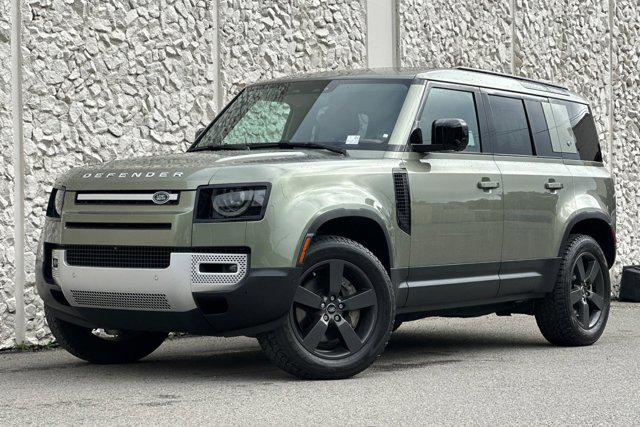 /2023 Land-Rover Defender