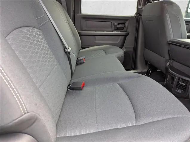 2026 Ram 2500 Black Express Crew Cab 4x4 6'4" Box