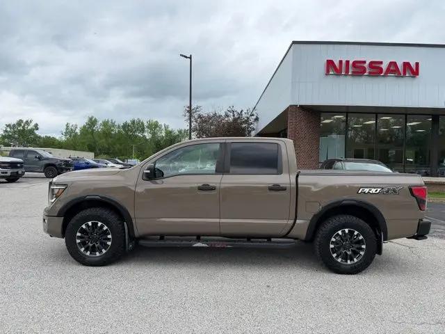 2020 Nissan Titan Crew Cab PRO-4X 4x4