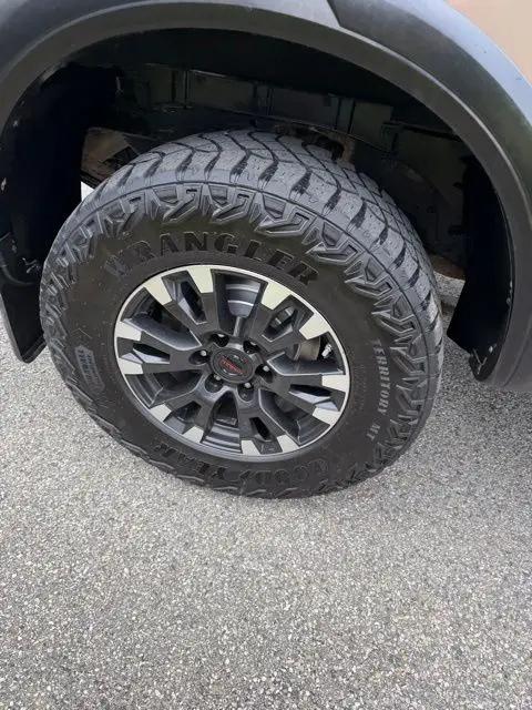 2020 Nissan Titan Crew Cab PRO-4X 4x4