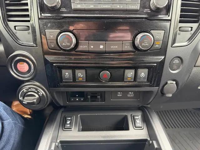2020 Nissan Titan Crew Cab PRO-4X 4x4