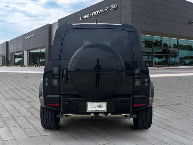 2026 Land Rover Defender P400 X-Dynamic SE