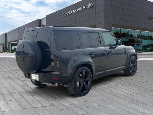 2026 Land Rover Defender P400 X-Dynamic SE