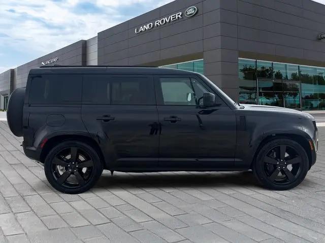 2026 Land Rover Defender P400 X-Dynamic SE