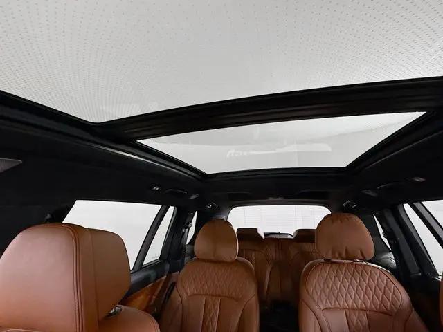 2024 BMW X7 M60i