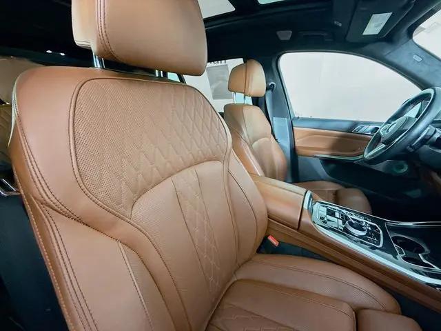 2024 BMW X7 M60i