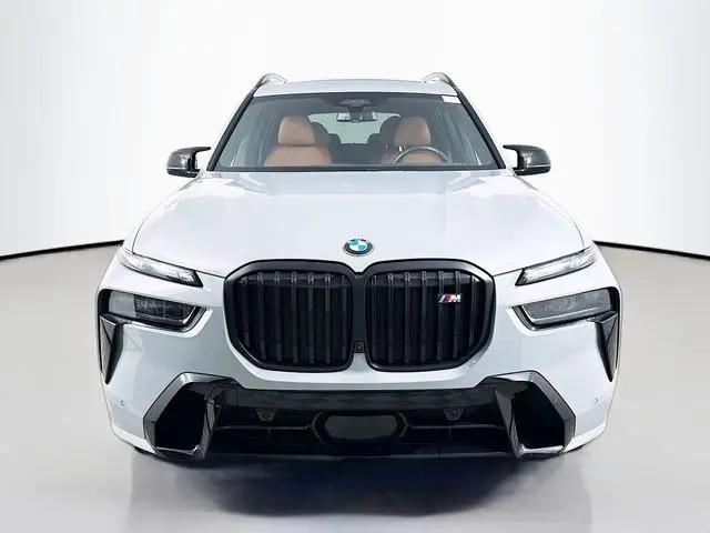 2024 BMW X7 M60i