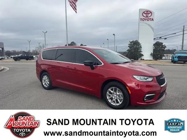 2025 Chrysler Pacifica Select for sale in Albertville, AL