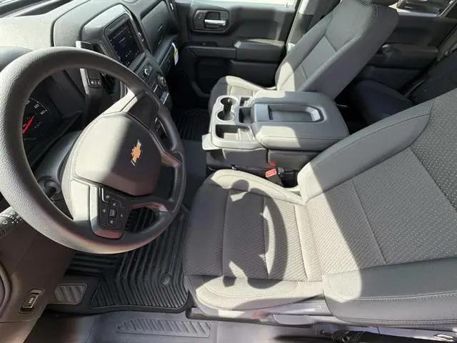 2026 Chevrolet Silverado 2500HD Crew Cab, Standard Bed, WT, 4WD