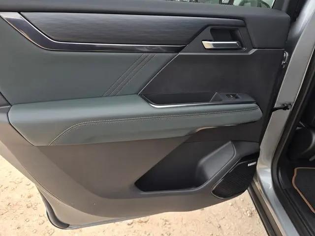 2026 GMC Acadia AT4 AWD