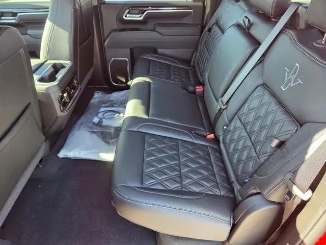 2026 Chevrolet Silverado 2500HD Crew Cab, Standard Bed, LT, 4WD