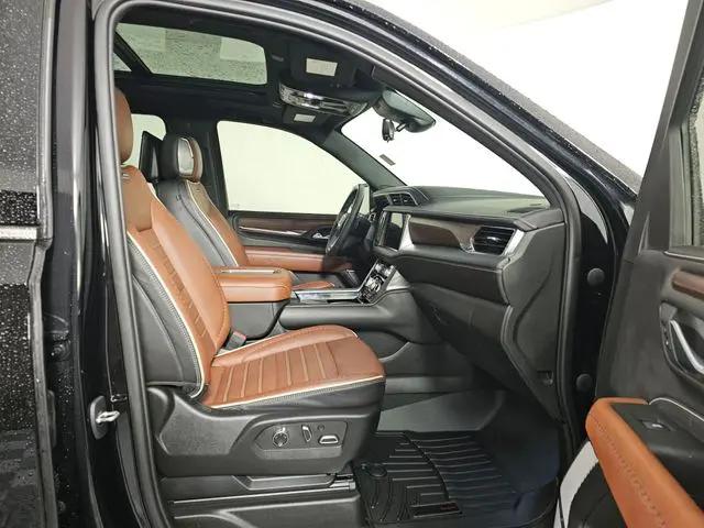 2023 GMC Yukon XL 4WD Denali Ultimate