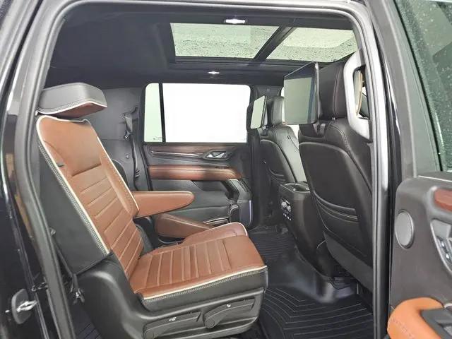 2023 GMC Yukon XL 4WD Denali Ultimate
