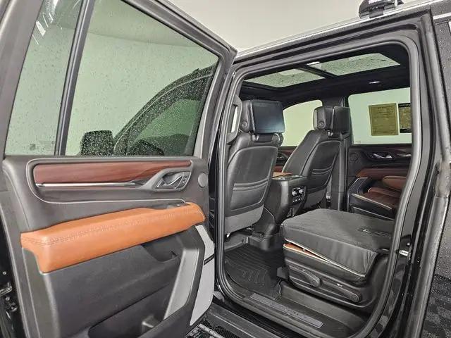 2023 GMC Yukon XL 4WD Denali Ultimate