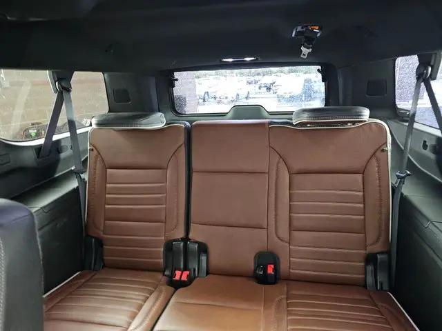 2023 GMC Yukon XL 4WD Denali Ultimate