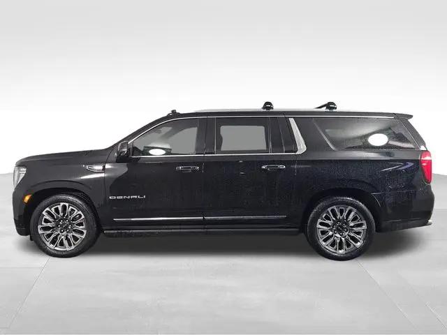 2023 GMC Yukon XL 4WD Denali Ultimate