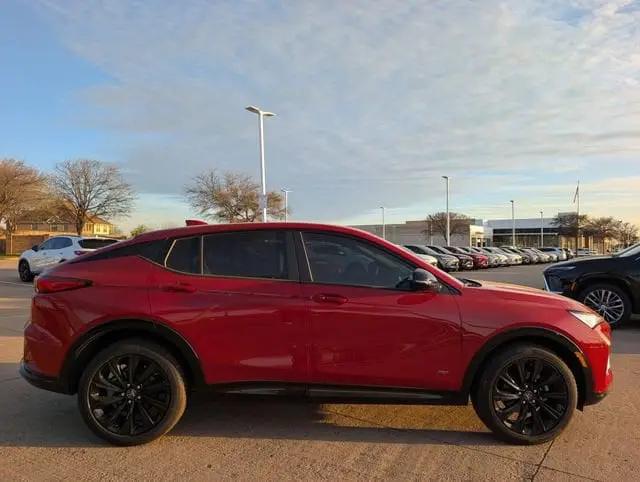 2026 Buick NV Sport Touring FWD