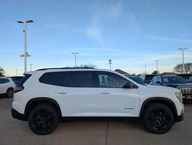 2026 GMC Acadia Elevation FWD