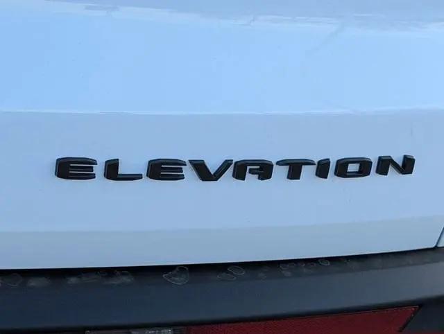 2026 GMC Acadia Elevation FWD