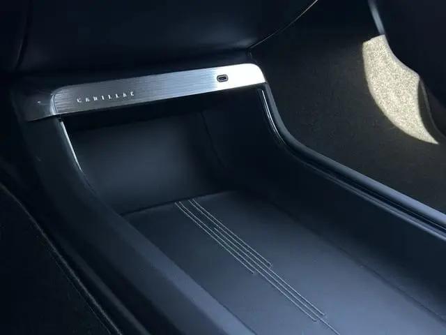 2026 Cadillac iQ Sport AWD