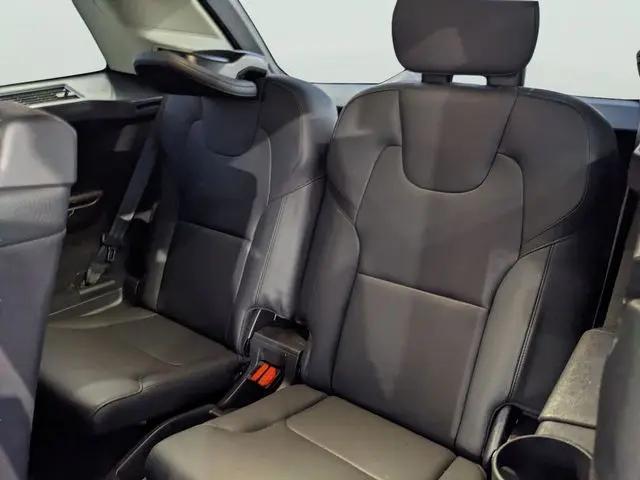 2024 Volvo XC90 B5 Plus Bright Theme