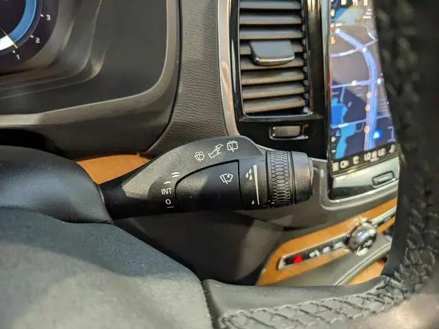 2024 Volvo XC90 B5 Plus Bright Theme